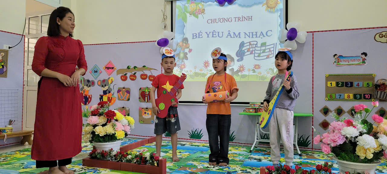 TRƯỜNG MẦM NON THANH MINH TỔ CHỨC CHUYÊN ĐỀ XÂY DỰNG TRƯỜNG MẦM NON LẤY TRẺ LÀM TRUNG TÂM  LẦN 2 NĂM HỌC 2024-2025