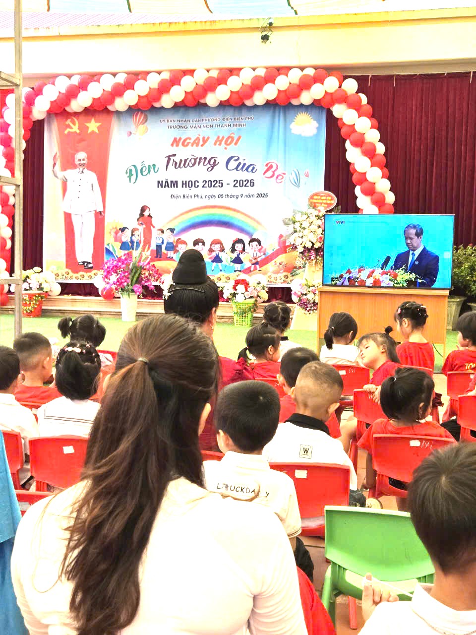 z6980340610211 1f02708f5ec2e69a0afffd1b3d884dac